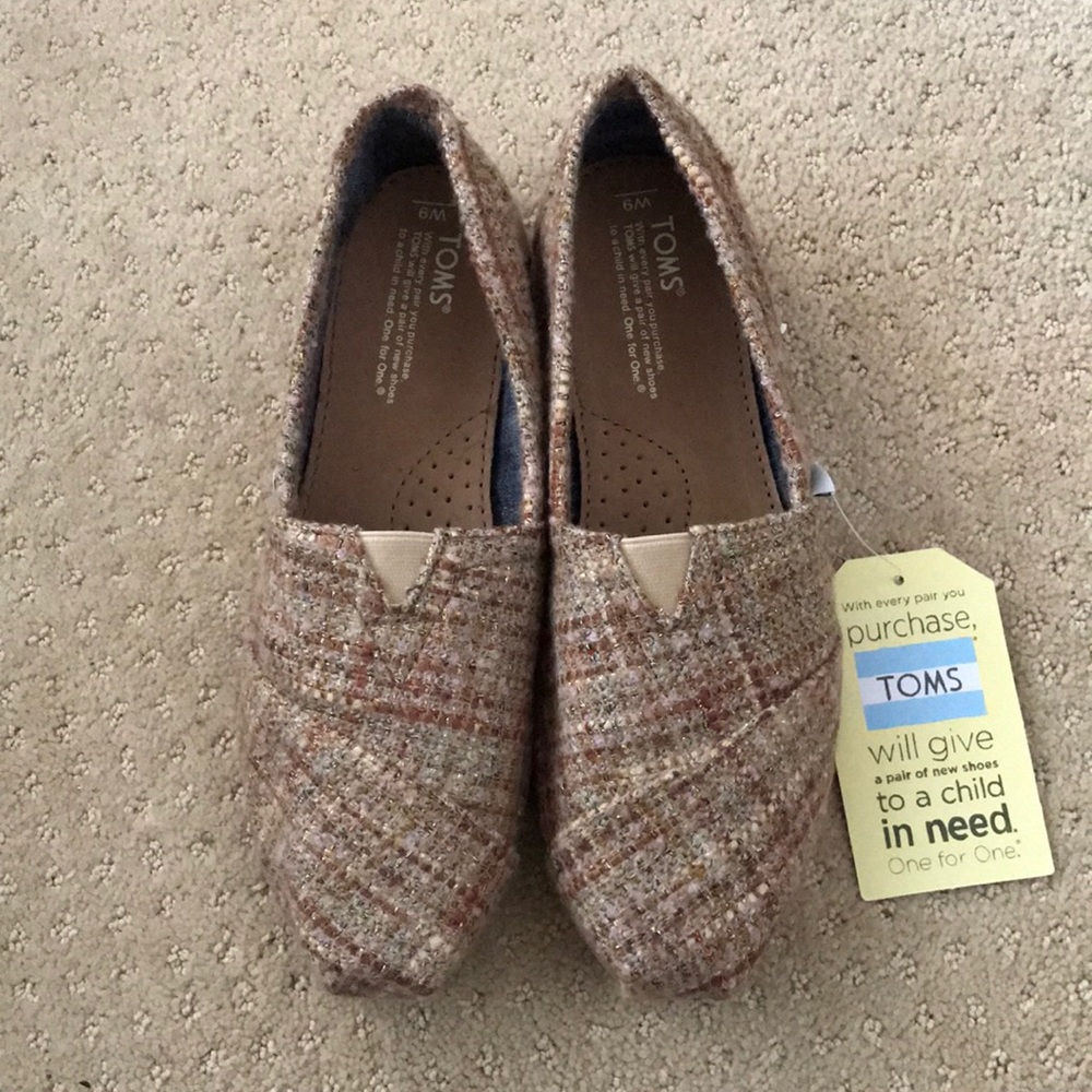 TOMS Classic Pink Boucle